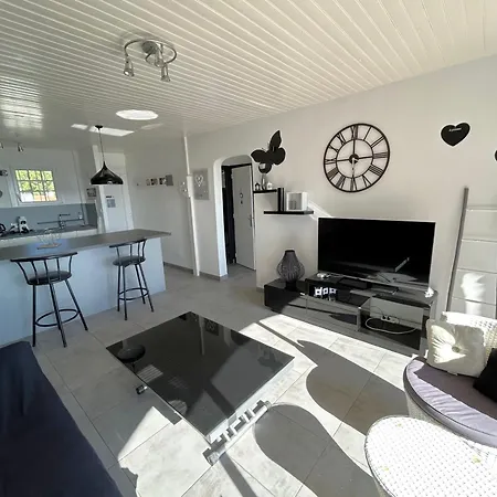 3 Pieces Equipe Face A La Pour 4 Personnes - Fr-1-837-33 * Argelès-sur-Mer